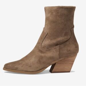 DV Dolce Vita Kurt Truffle Color Boots 2” Heel 7.5 M NWT